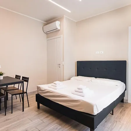 Guest house Dall'arca Station - Center - Fiera