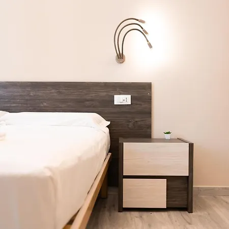 Dall'arca Station - Center - Fiera Guest house Bologna