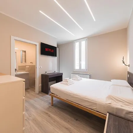 Guest house Dall'arca Station - Center - Fiera *